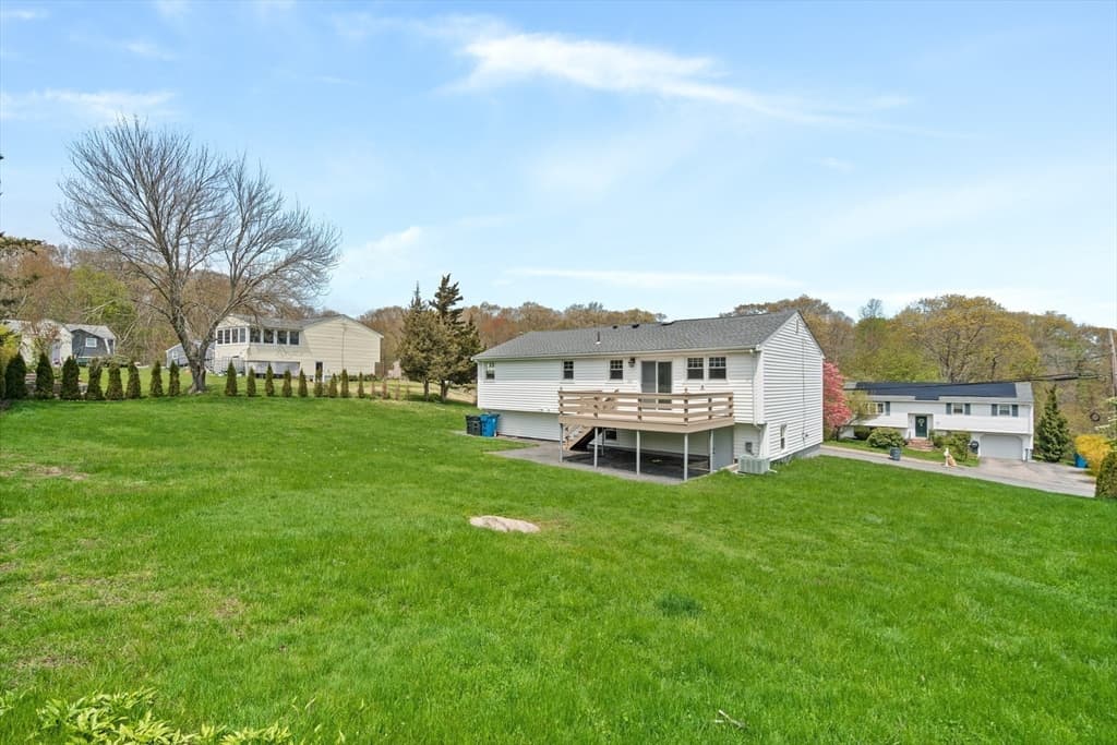 4 Joyce Cir photo 3