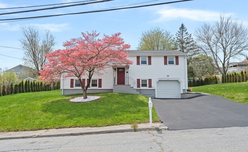 4 Joyce Cir