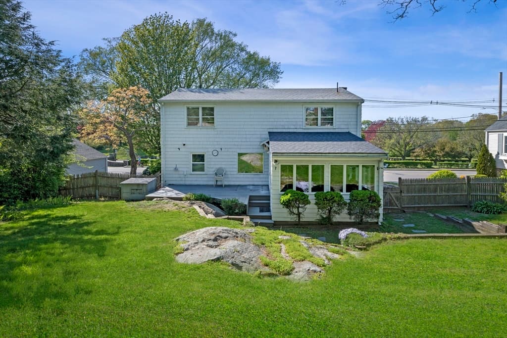 289 West Shore Drive photo 4