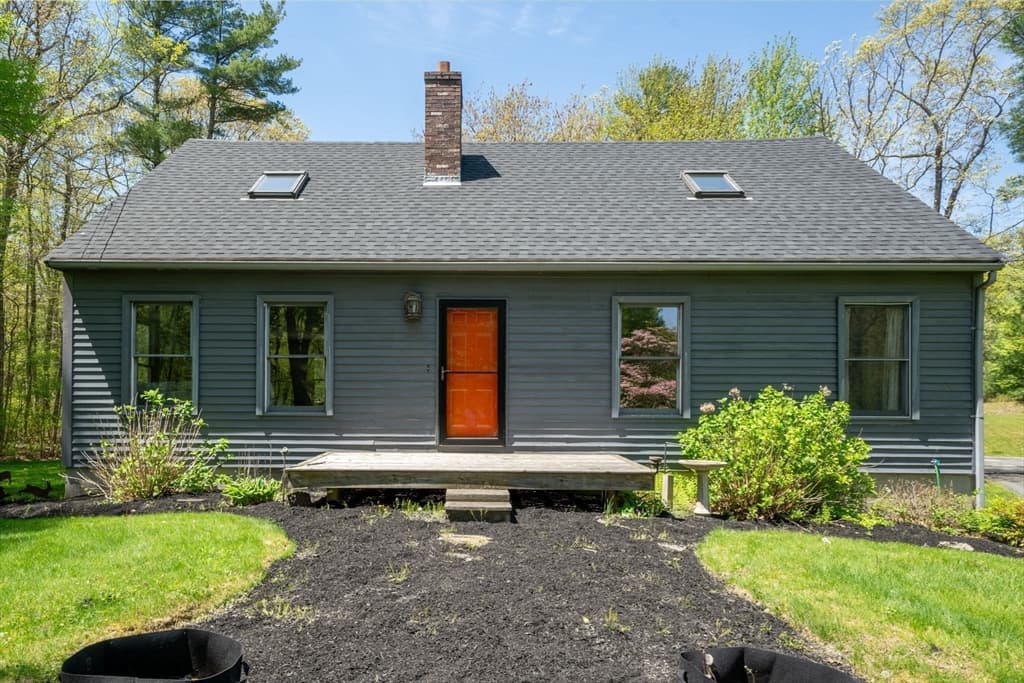 43 Perry St photo 2