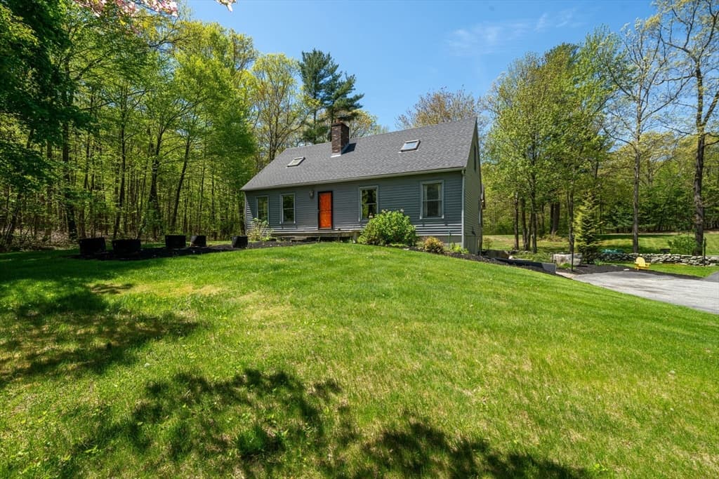 43 Perry St photo 3