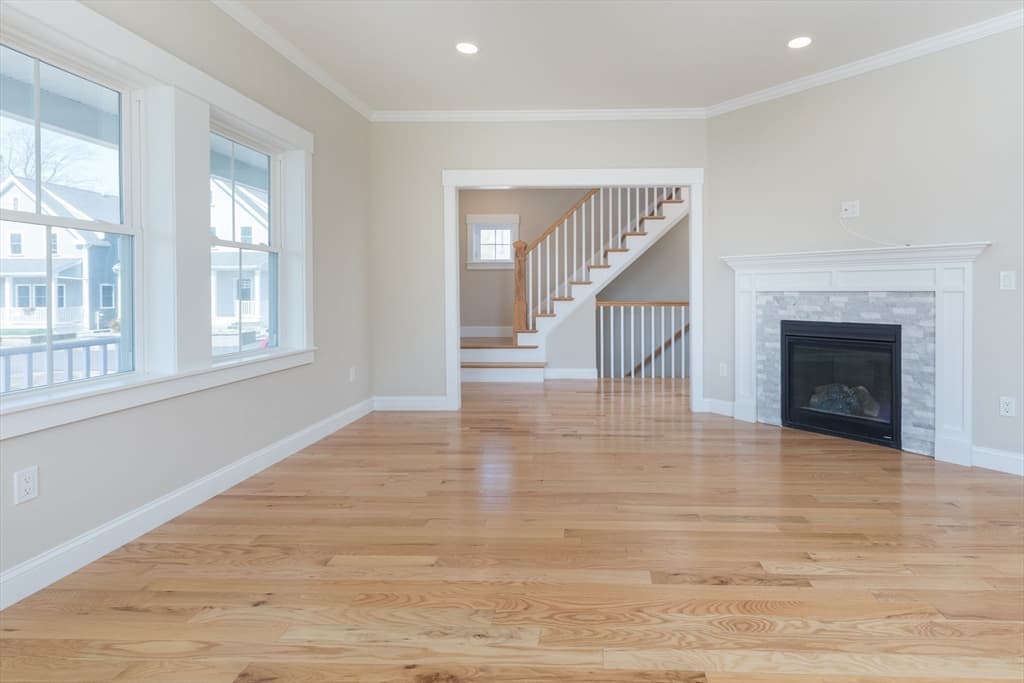 16 Shiraz Lane photo 4