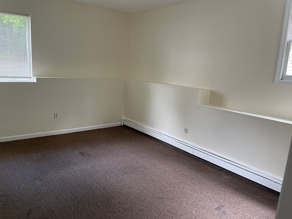 850 Hyde Park Ave #1 photo 5