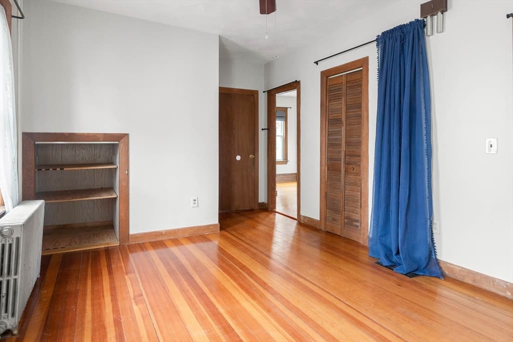48 Archer St photo 3