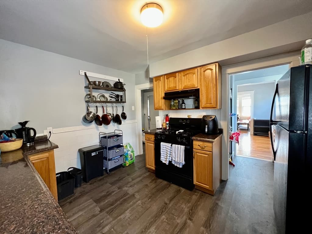 37 Sterling Street #2 photo 5