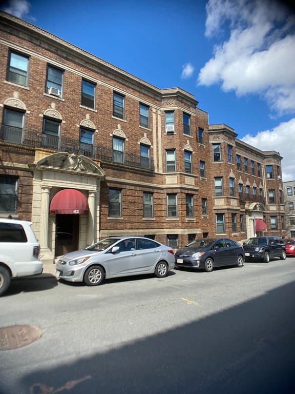 43 Glenville Ave #1 photo 2
