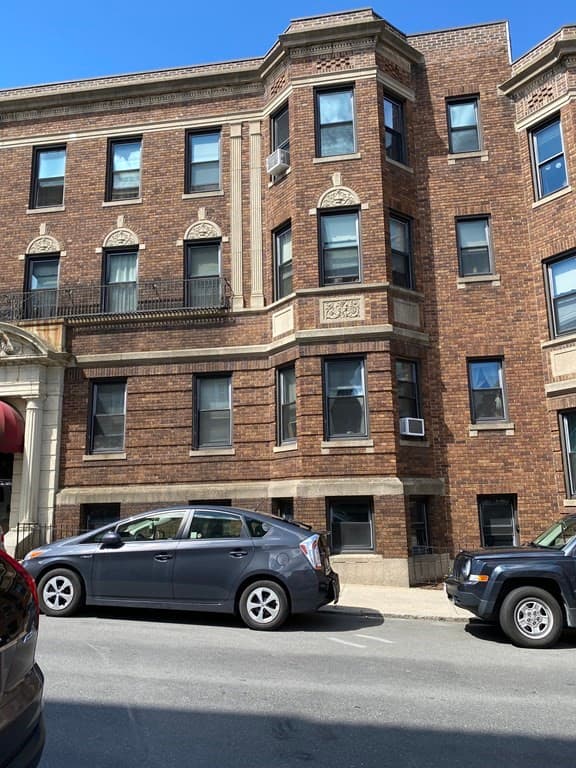 43 Glenville Ave #1