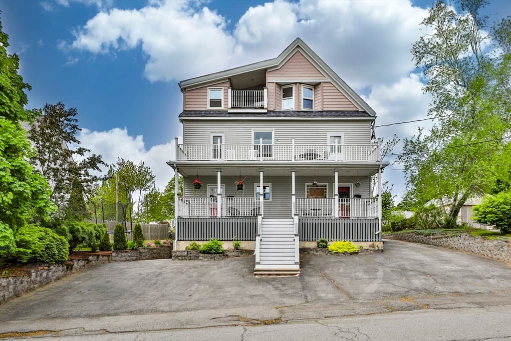 9 Pleasant St #9A photo 2