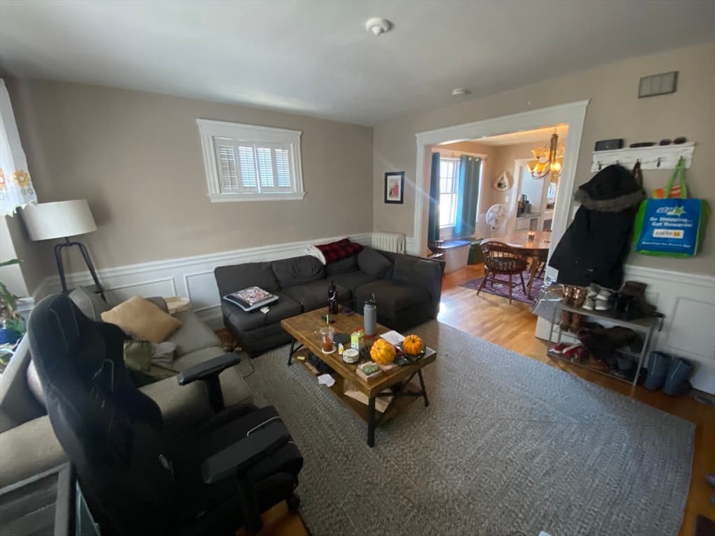 102 Bennett St #2 photo 2