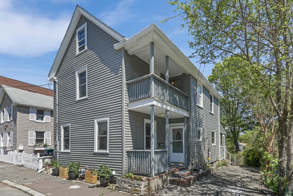 15 Varney St