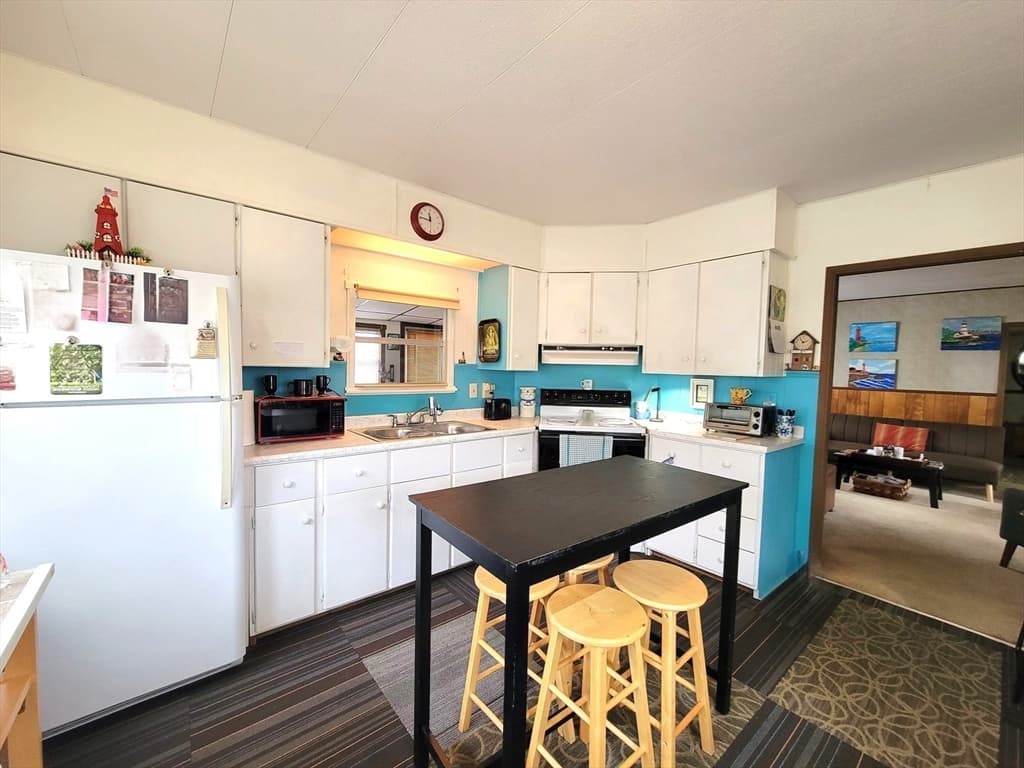 36 Great Hill Dr photo 4