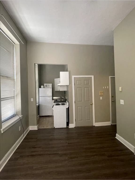 433 Massachusetts Ave #1R photo 2