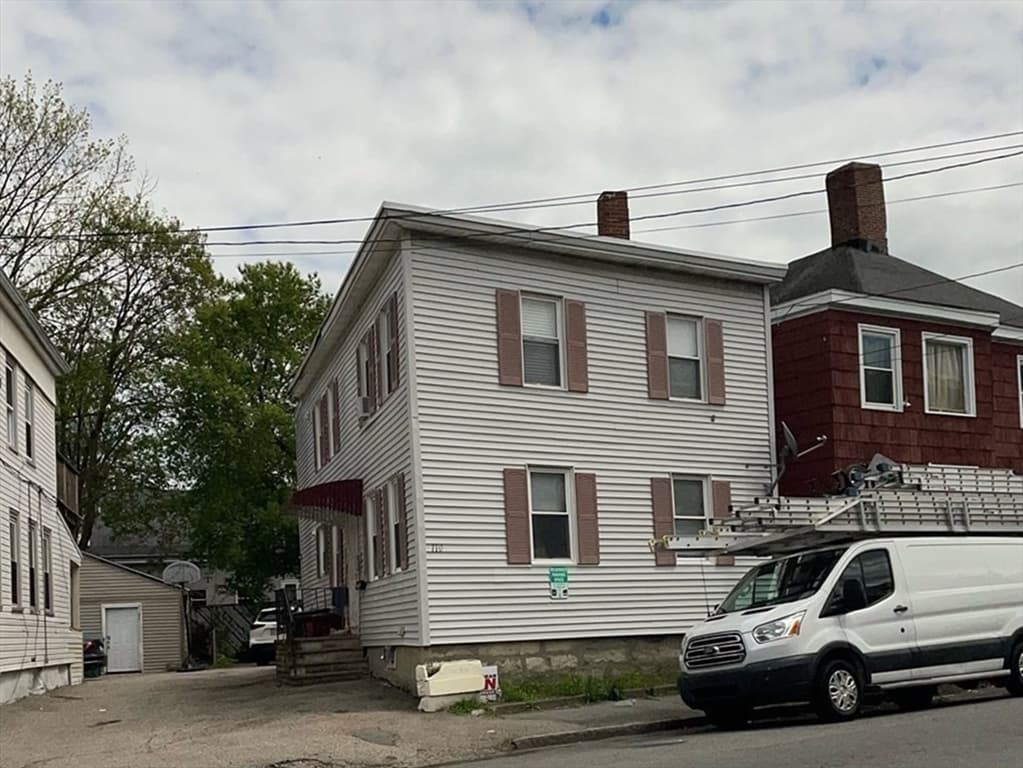 110 High St