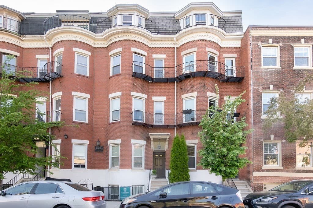122 London Street #4