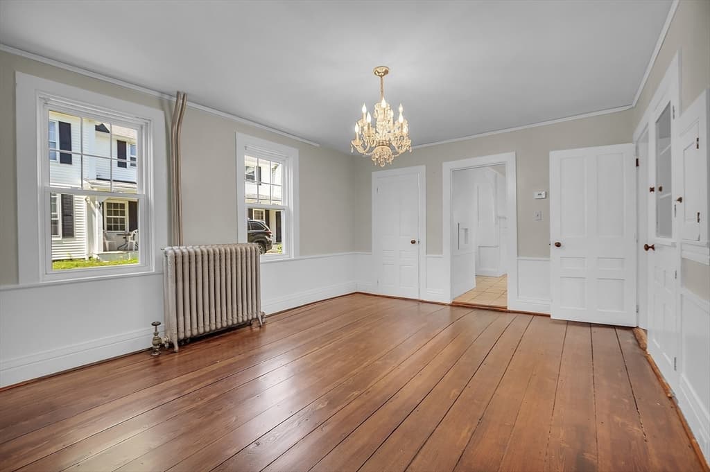 120 Pleasant St photo 5