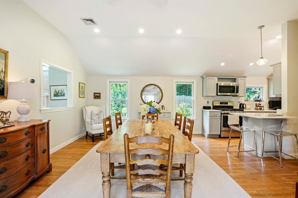 23 Priscilla Avenue photo 3