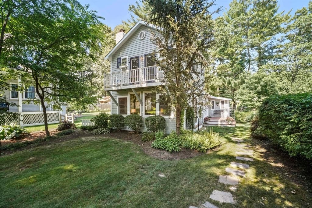 23 Priscilla Avenue
