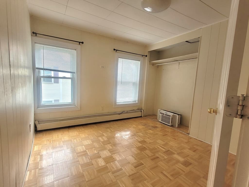 164 Bowen #TOWNHOUSE photo 5