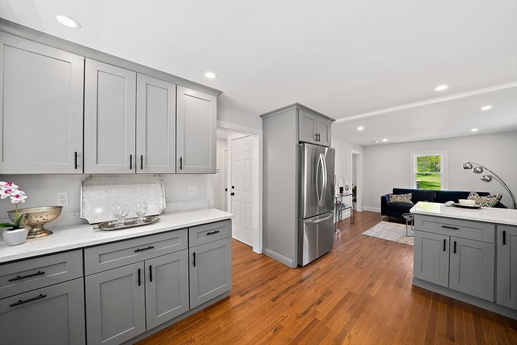 55 Elysium St photo 3