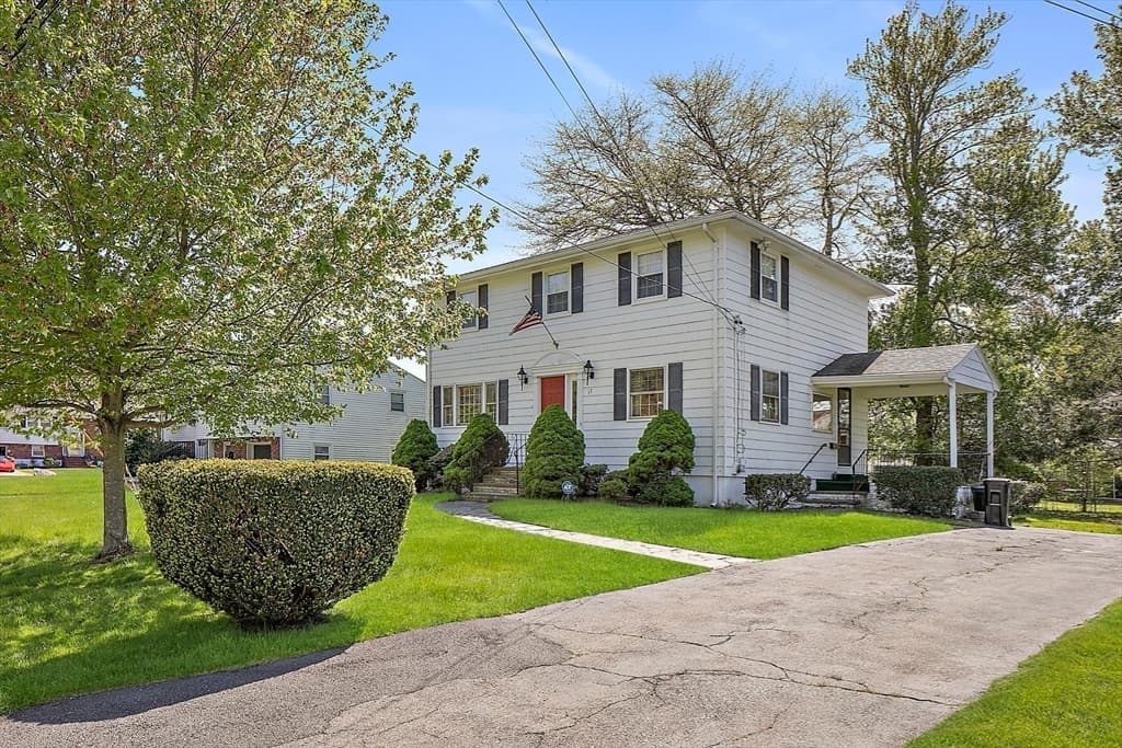 17 Irving Ave photo 2