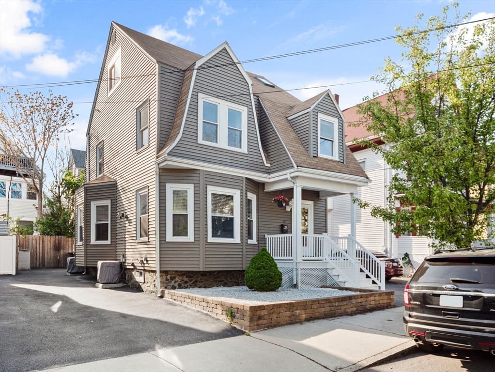 30 Baker Rd