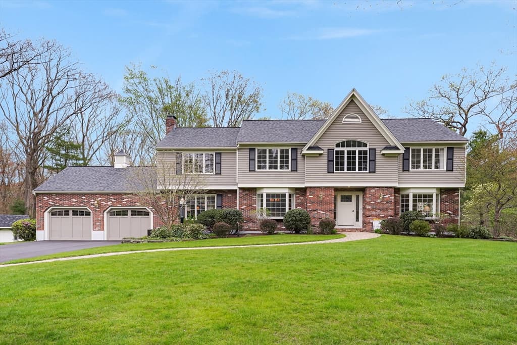 9 Onondaga Lane