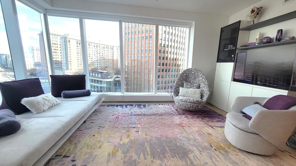 150 Seaport Blvd #9F photo 5