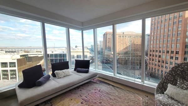 150 Seaport Blvd #9F photo 4