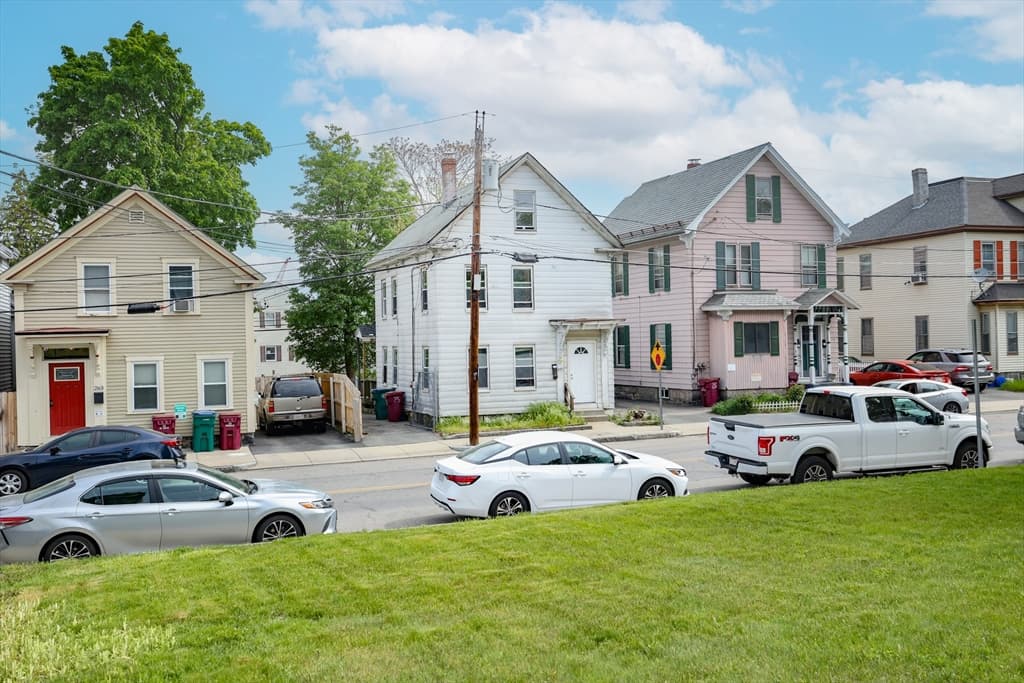 259 Branch St photo 2