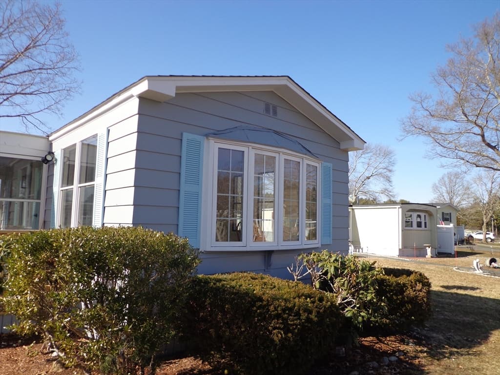 18 Bayberry Lane