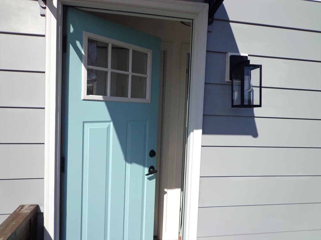 18 Bayberry Lane photo 5
