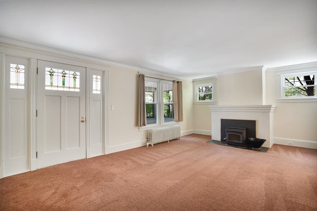 26 Rockview St. photo 2
