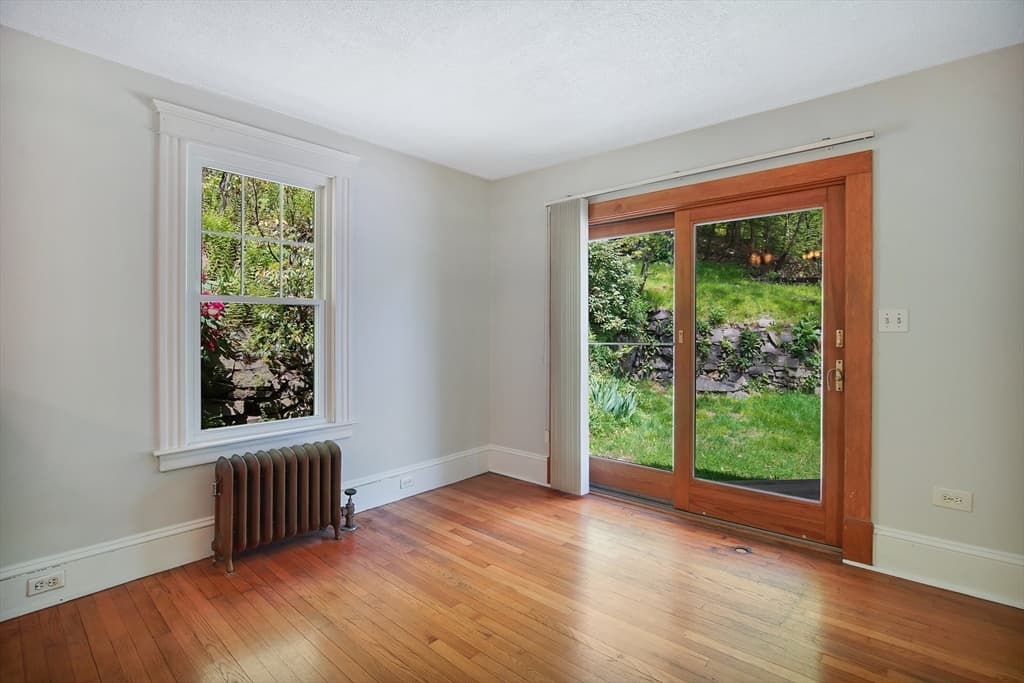 26 Rockview St. photo 4