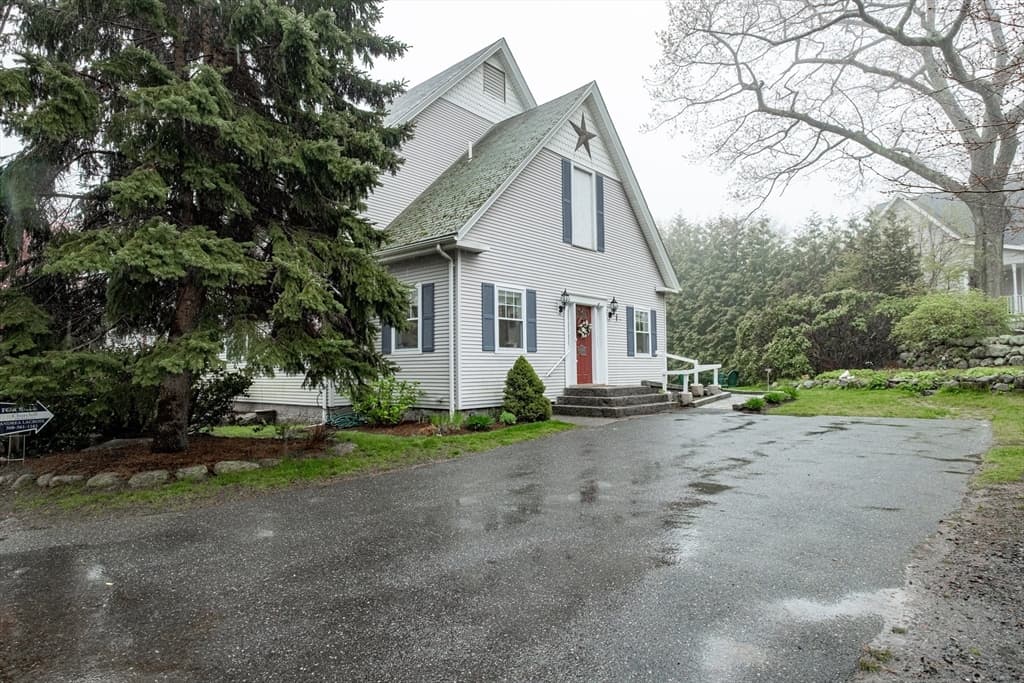 1 Squam Hill Ct #2 photo 3
