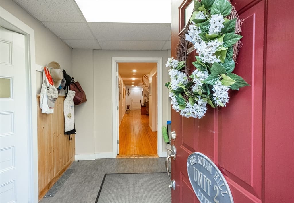1 Squam Hill Ct #2 photo 4