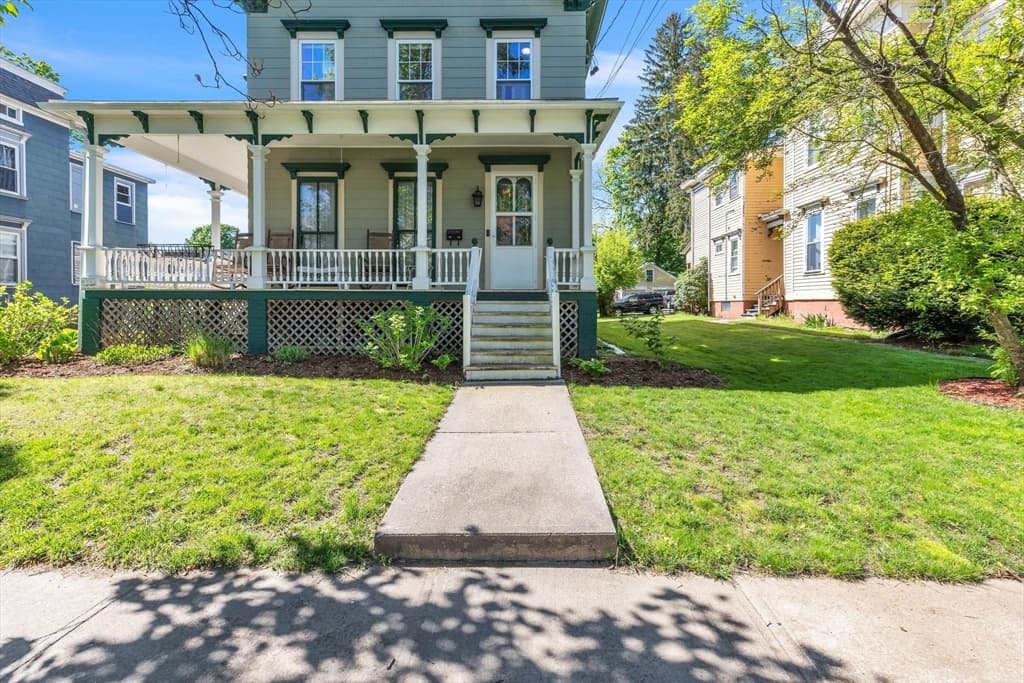 22 Pearl St photo 2