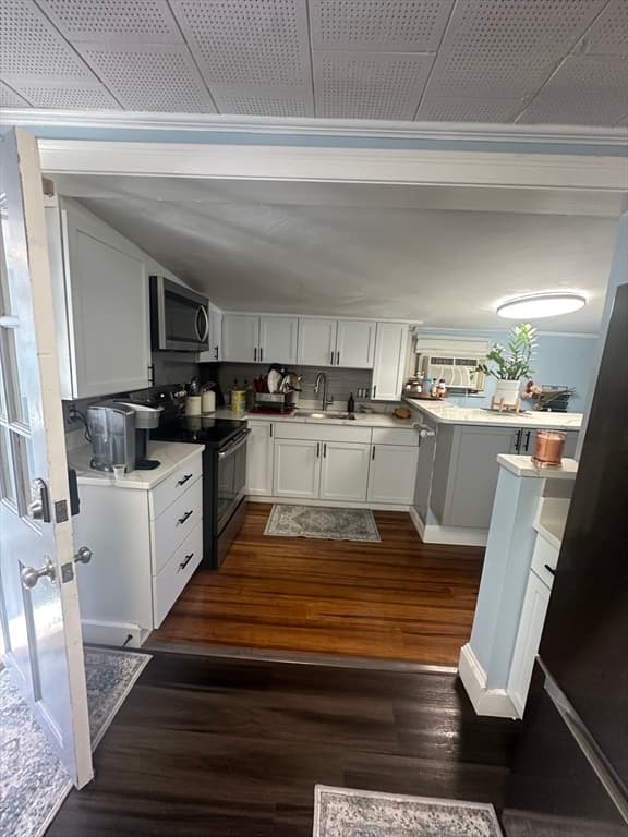 155R Seminole Ave photo 3
