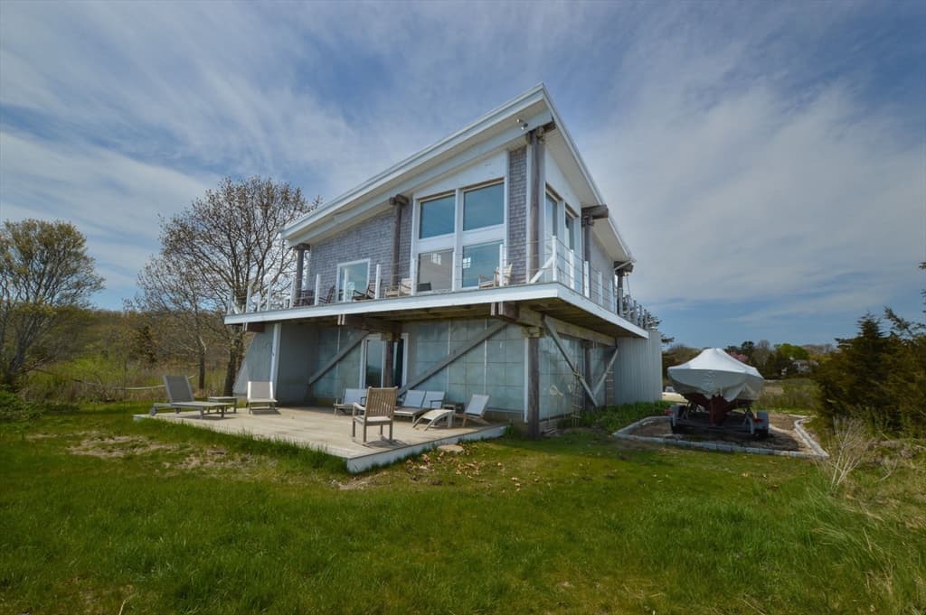 6 Cecelia Ave