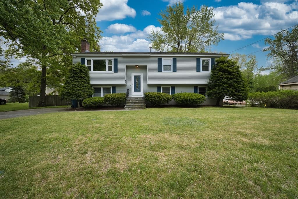 49 James Ave