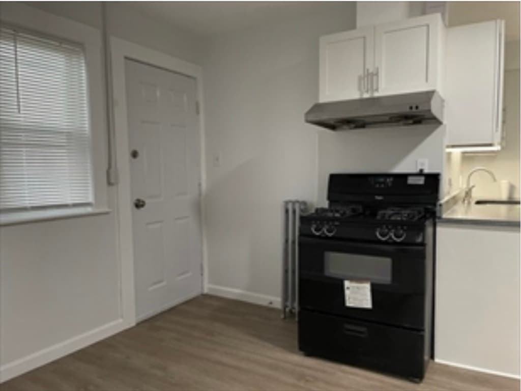 8 Greenwood Ave #A photo 5