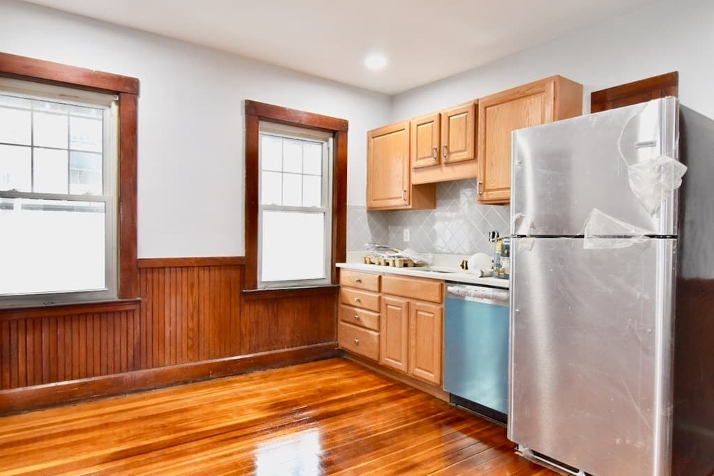 81 Romsey Street #2 photo 2