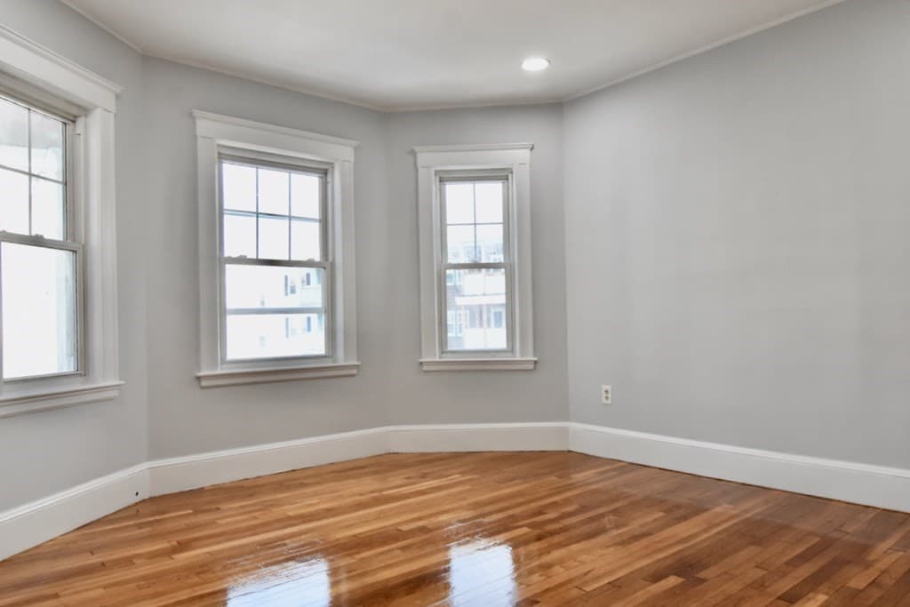 81 Romsey Street #2