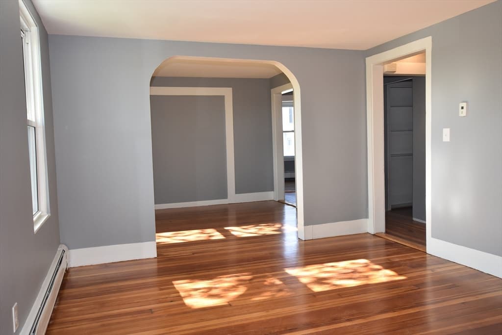 373 Salem St #3 photo 5
