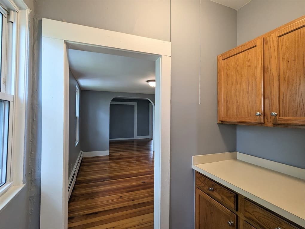 373 Salem St #3 photo 4