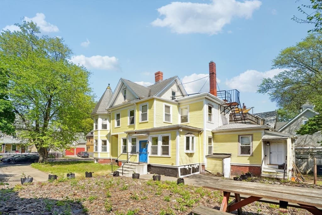 9 Kidder Ave #2 photo 2