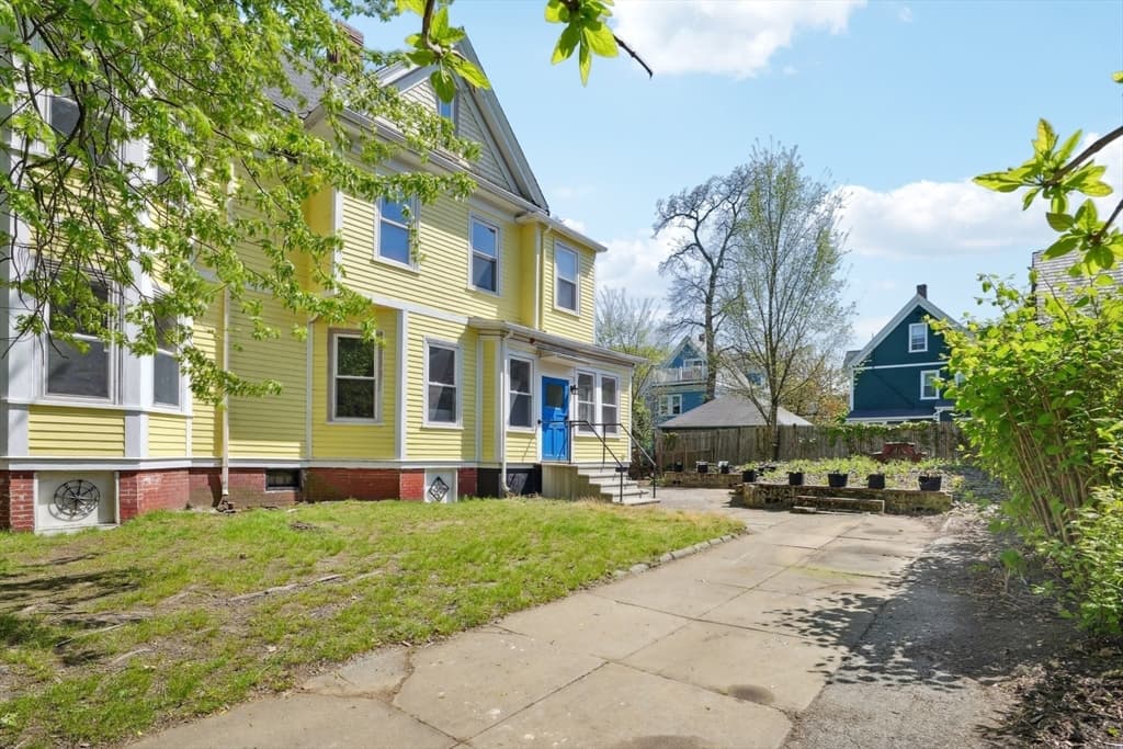 9 Kidder Ave #2 photo 3