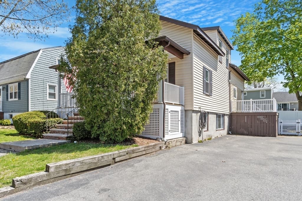 30 Dolloff Ave photo 2