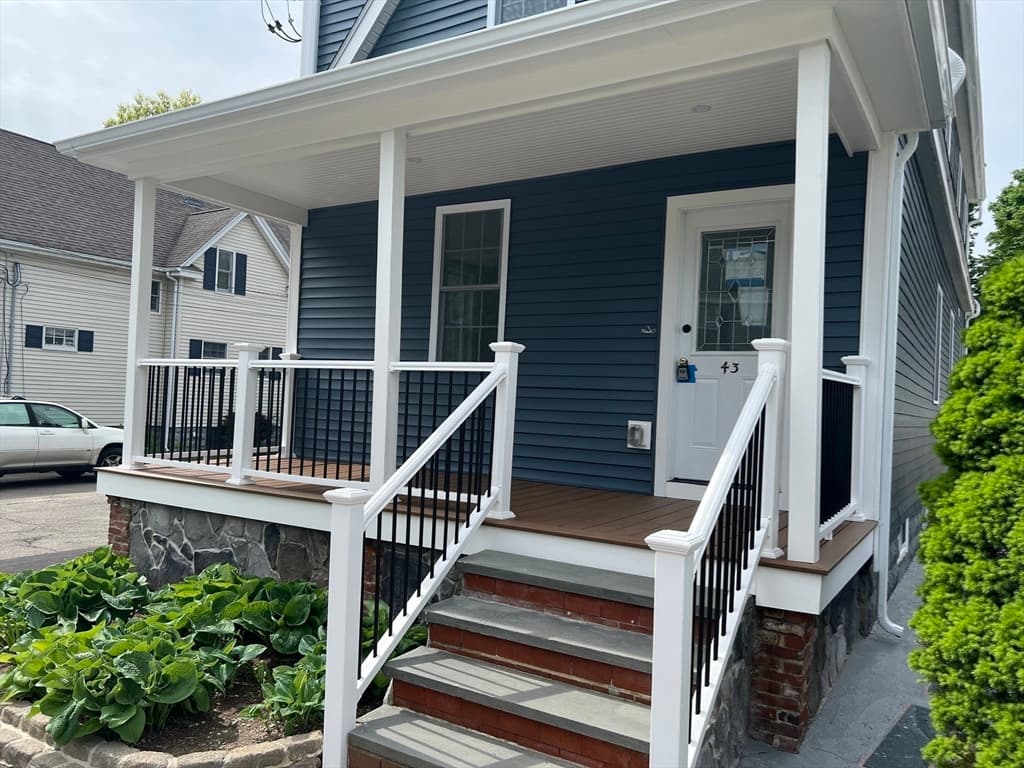 43 Bingham Ave photo 2
