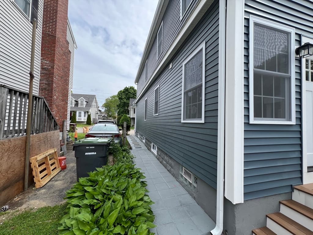 43 Bingham Ave photo 5