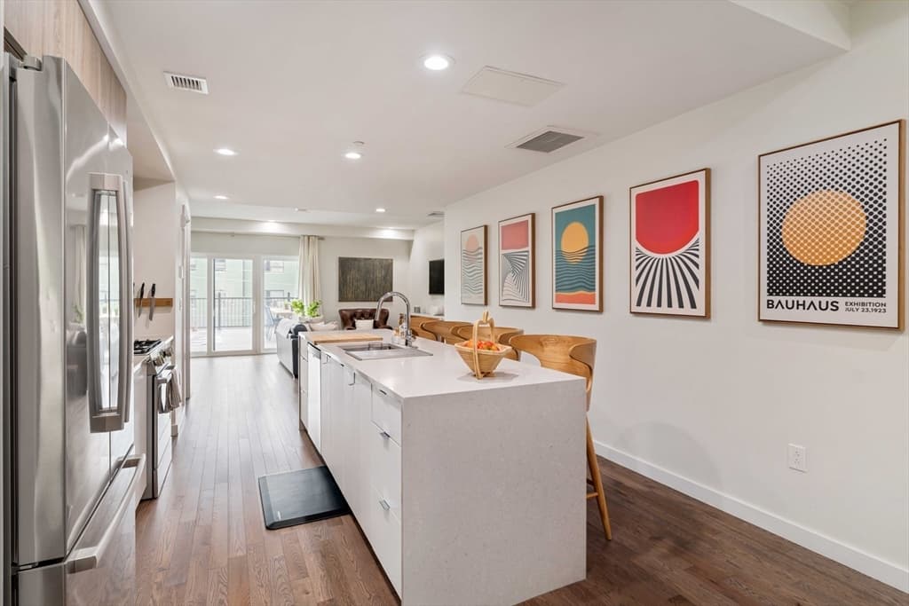 127-131 Hyde Park Ave #131A photo 5